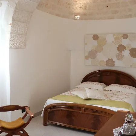Rosetta Trulli
